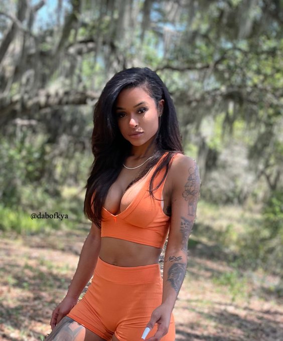 Happy Mother&rsquo;s Day 🧡 https://t.co/DGP8r8H881<a href="/tag/wagonwednesday"class="tags"><span>#wagonwednesday</span></a>