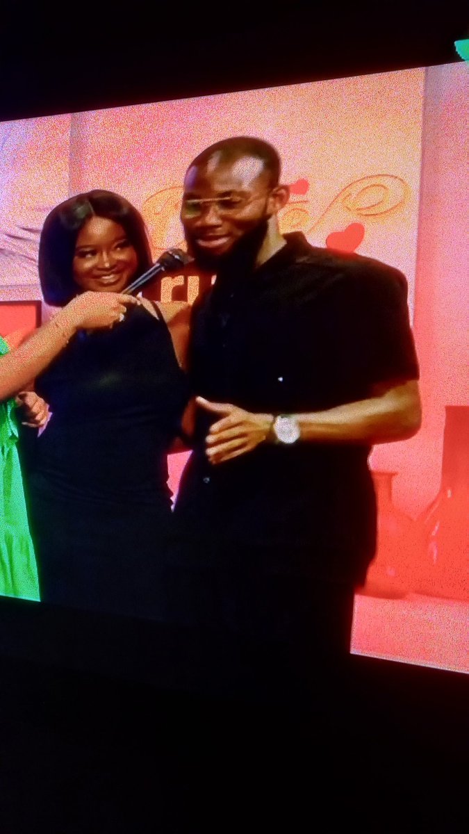 MerdFewcha's tweet image. Cute, Unique, Speck. #NotTwo #One #daterush 😎