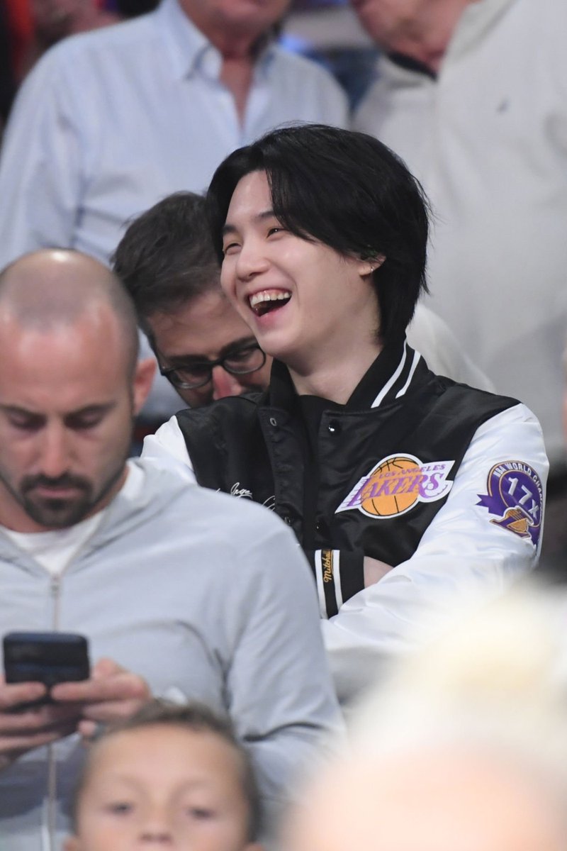 moun SAW YOONGI tweet media