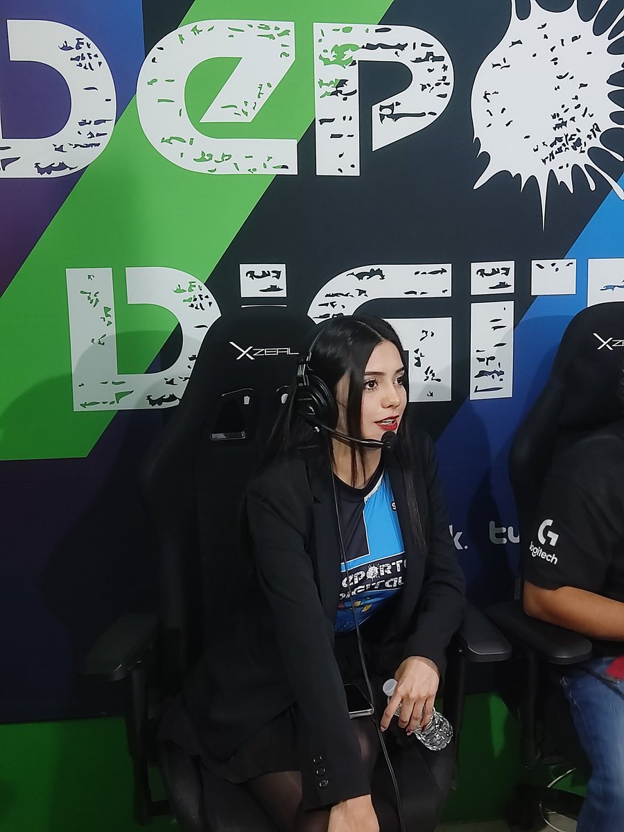 Xzeal on Twitter: "Nuestra influencer @sylunh es caster en la LAN #Overwatch2 presentada por