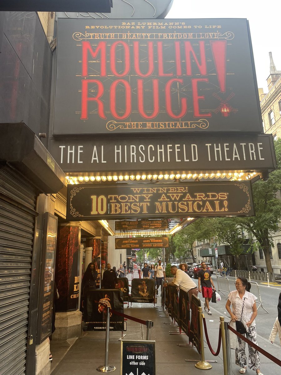 Moulin Rouge in New York. Fantastisch show! #MoulinRougeTheMusical #NewYork