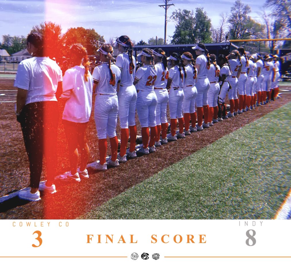 The Lady Tigers fought hard this weekend and gave it all they had until the end! Cowley takes the 3-8 loss but still had an amazing season with many accomplishments. This is not it for Cowley Co, we have more to achieve next year! #CowleyCo #CCCC #CCOD #WeWorkHarder #Champs