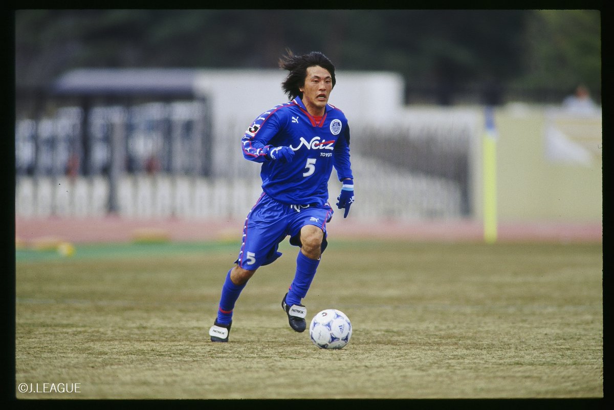 hollyhock_staff's tweet photo. 📢今日は 『#Ｊリーグの日 』⚽

#水戸ホーリーホック のＪリーグ初ホームゲーム。
初得点、初勝利。

𝟐𝟎𝟎𝟎.𝟑.𝟏𝟗

https://t.co/qOh5qLLKWo…

夢と感動と一体感の共有に向けて、これからもこの地域と共に。

#Jリーグ30周年  @J_League #本間幸司
#冨田大介 #鳥羽俊正 #新しい原風景をこの街に https://t.co/NL5by36guS