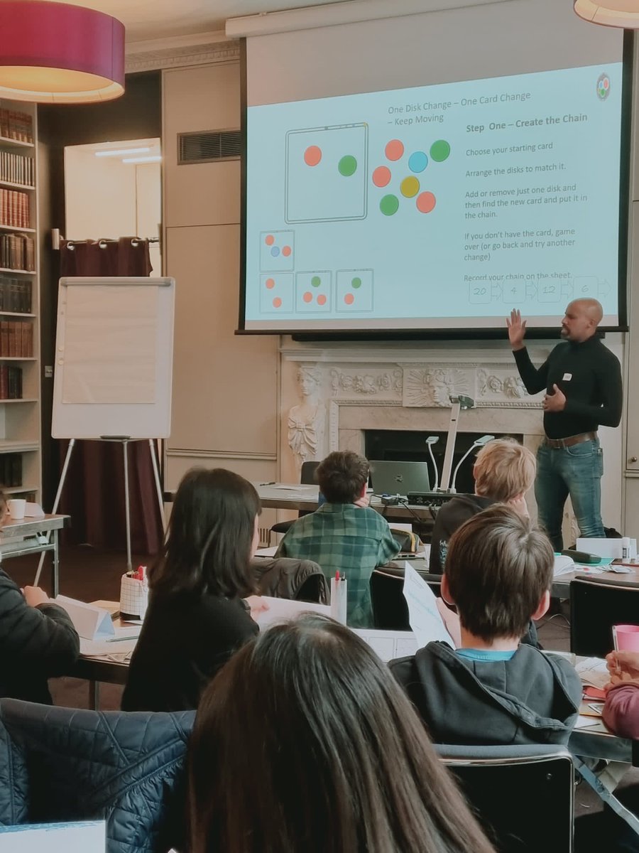AlisonEves's tweet photo. Thank you Jason from @mathsExplorers for letting an excellent @Ri_Science #RiMasterclass for the Faraday group. A great start to the summer series: the y5 mathematicians explored the make up of numbers and the patterns that emerge in prime factors https://t.co/dbvtT75st4