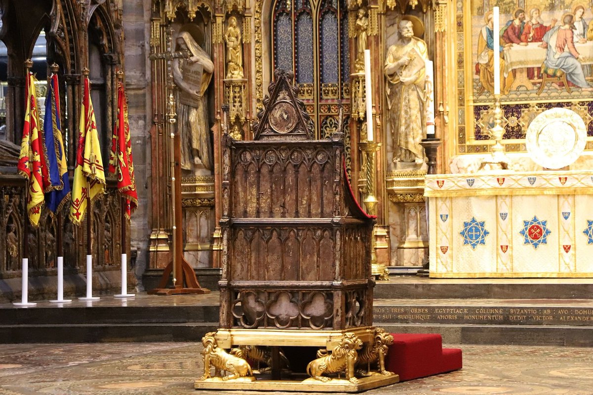 mrbryanejones's tweet photo. The Coronation Chair on which King Charles III was crowned, before the altar in Westminster Abbey. 13-May-2023, IMG_6825.
MorePics: https://t.co/G4aVA1csDi
#coronation #kingcharles #charlesiii #kingcharlesiii #coronationchair #westminsterabbey @wabbey @RoyalFamily #royalfamily https://t.co/o1CdSixpE1