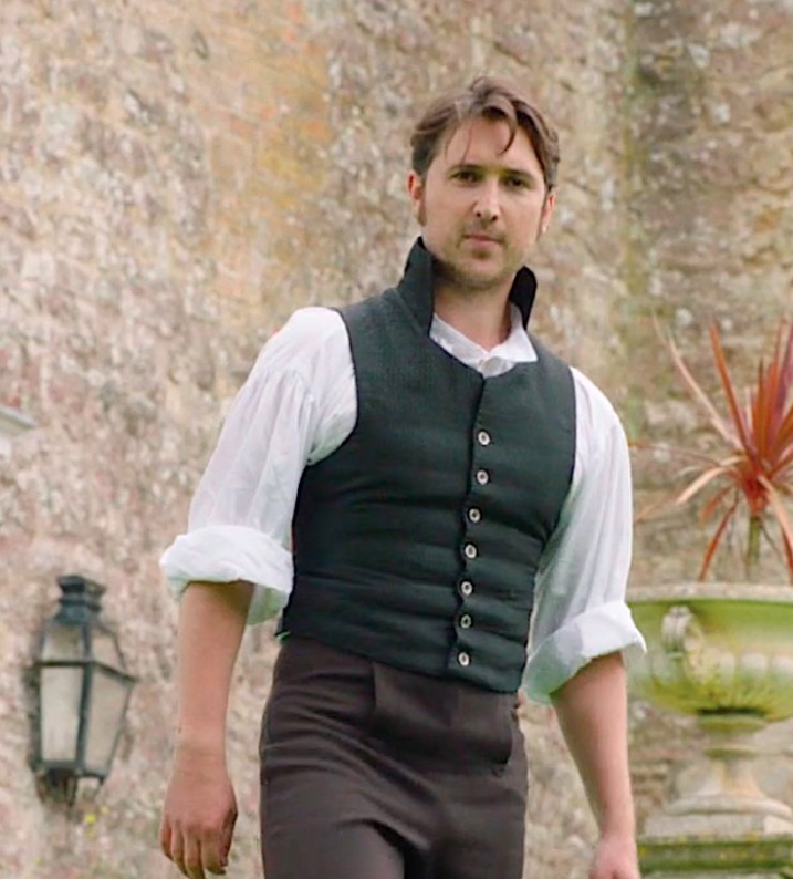 14KatieK's tweet photo. @BenLloydHoes Who wouldn't want the waistcoat warrior?
#ABCsOfBLH
#BenLloydHughes https://t.co/nuSlME6YGK