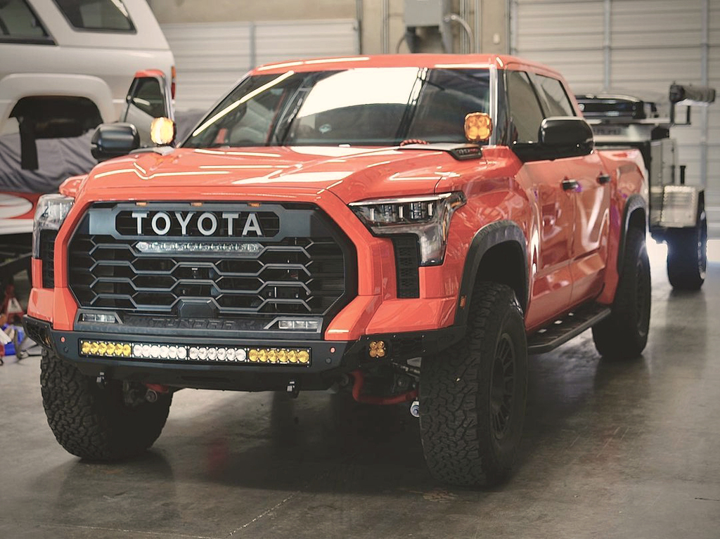 Who else loves these new Tundras? 🔥
•
Product Featured: 2022-2023 Toyota Tundra Stealth Fighter Winch Front Bumper
•
👉 Click the link in our bio to shop our full catalog of Truck/Jeep parts and accessories!
•
Finely Crafted Offroad Styles
---
📷: @westcott_designs
---
#ad…
