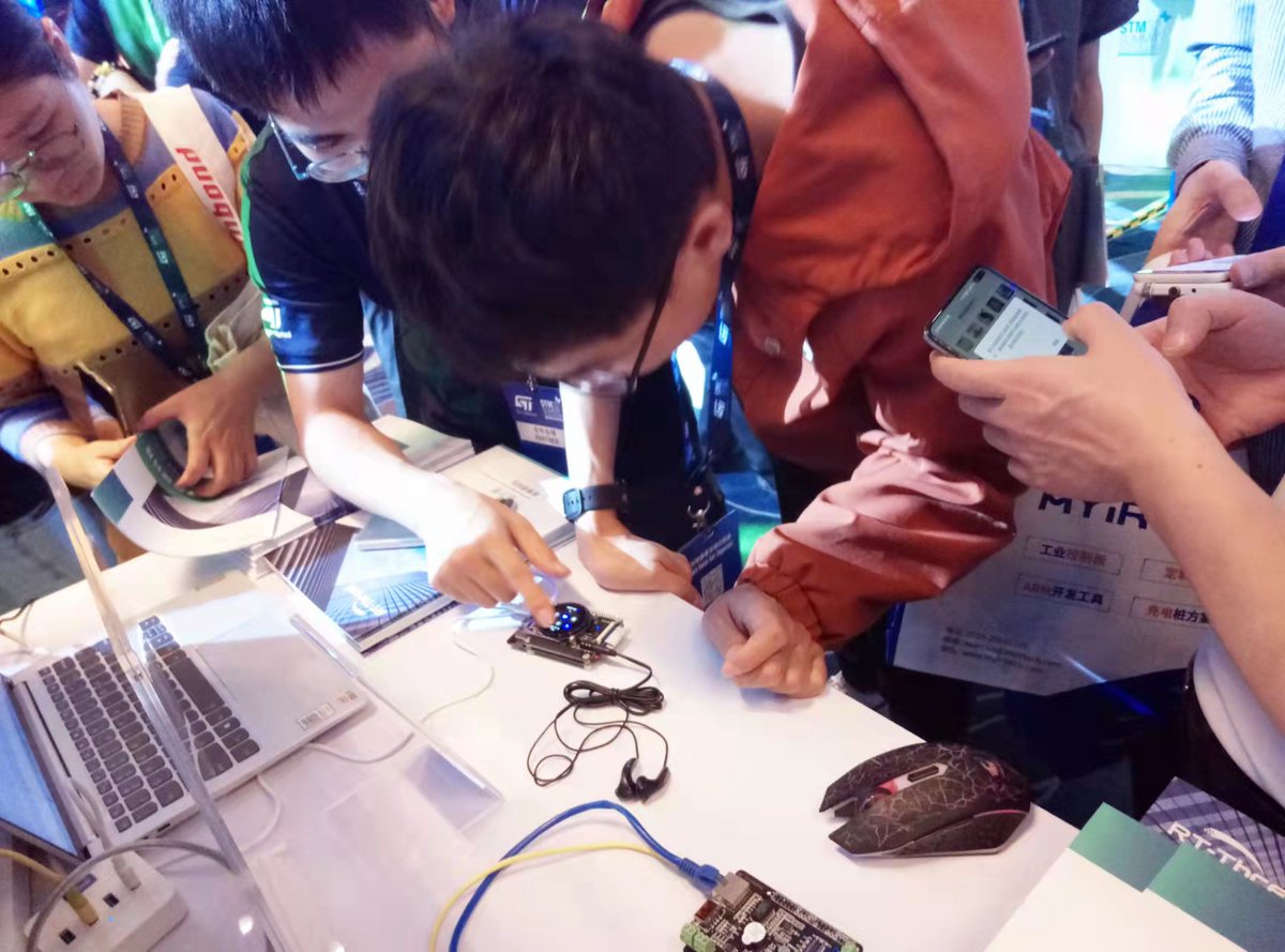 rt_thread's tweet image. Some fantastic snaps of the RT-Thread booth at the #STM32Summit on May 12th! A massive shout-out to @ST_World for giving us the opportunity to connect with the ST community. ⬇️We showcased an #STM32H750XBH6 based #Smartwatch and an Industrial #Gateway Demo at the event.