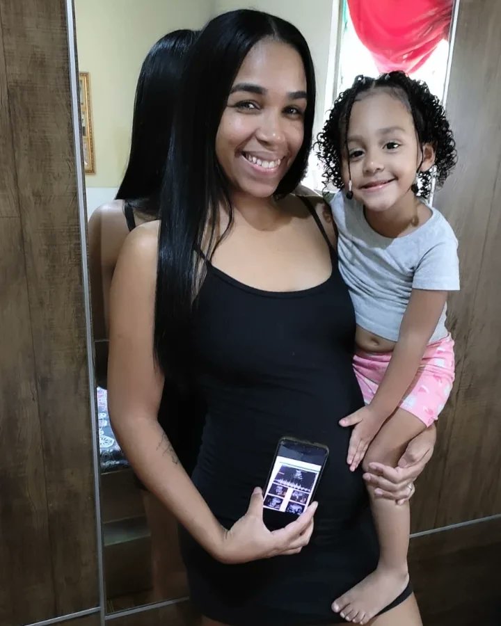 soniahpacheco's tweet photo. Sophie foi promovida a irmã mais velha🤍🤰
       Tenha planos, organize-se. Mas não se assuste se Deus resolver mudar temporariamente todos eles. "Eis que os filhos são herança do SENHOR, e o fruto do ventre,o seu galardão"
                Salmos 127-3 https://t.co/KueHBbwoy5