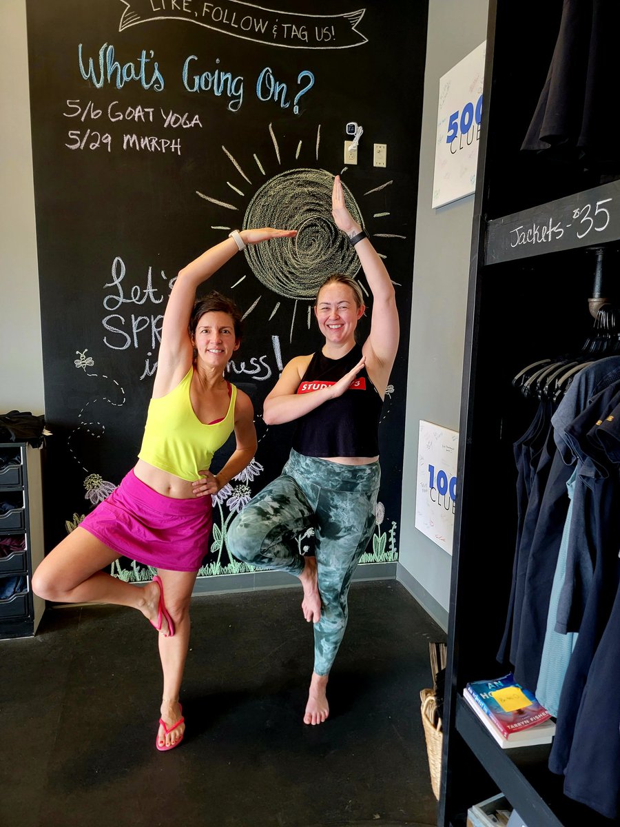 CarrieTergin's tweet photo. Staying grounded & strong despite the craziness! And still having fun! #StayingStrong #StillStrong #StillTakingSelfies! #Studio573 https://t.co/Su3hyJ7A3c