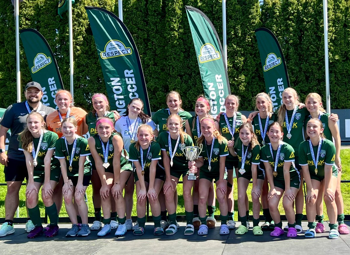 cfc_cascadefc's tweet image. PRESIDENTS CUP CHAMPIONS 🏆

Congratulations to our G08 Green and Coach Shane. The girls won the Presidents Cup Final 3-1!
⚽️ Morgan
⚽️ Morgan
⚽️ Olivia

#CascadeFCG08Green
@WAYouthSoccer
@StarfireSports 

#developingexcellence #wearecascade #wearecfc