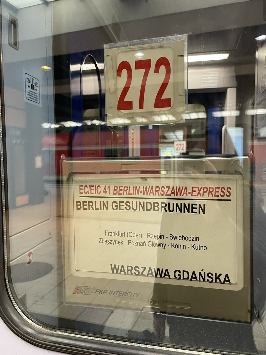 En route to @COST_TEATIME work meeting in Poland! Exciting discussions and new developments to come about #homecage #bigdata and #analysis. 
#COSTActions