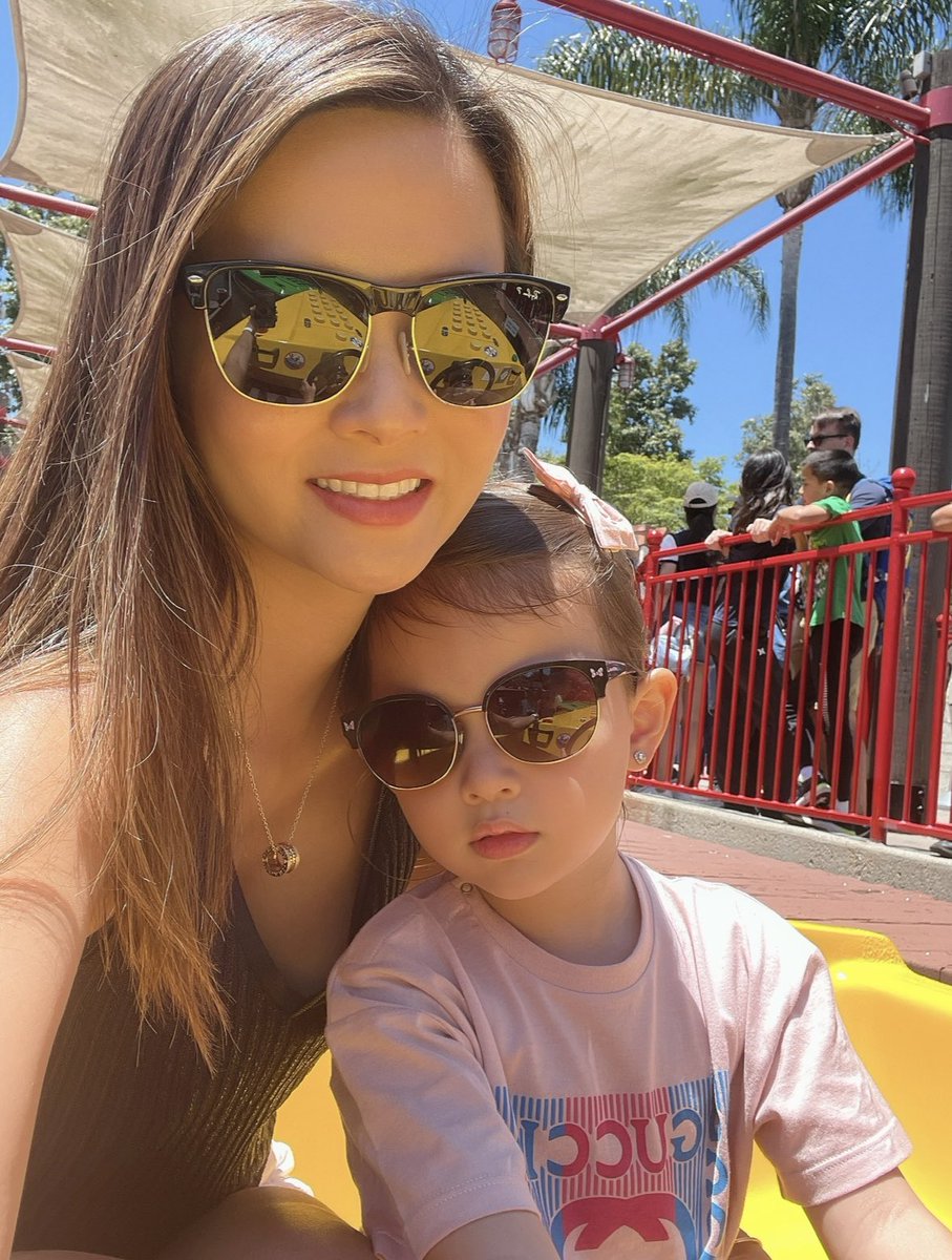 Happy Mother’s Day, babe!!! You’re the best Mom and such a great example of what a Mom should be. I love you so much!!! 💐🌹😚🙏 Happy Mother’s Day to all the other amazing Mother’s out there too!!! 🙏