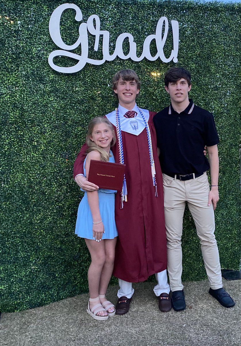 So proud of you Jake 🎓
Your next chapter has now begun! ✝️ God and family #1. 
<a href="/JakeEscher/">Jake Escher</a> 
<a href="/hiesbasketball/">HIESbasketball</a> 
<a href="/reynoldsescher/">Reynolds</a>