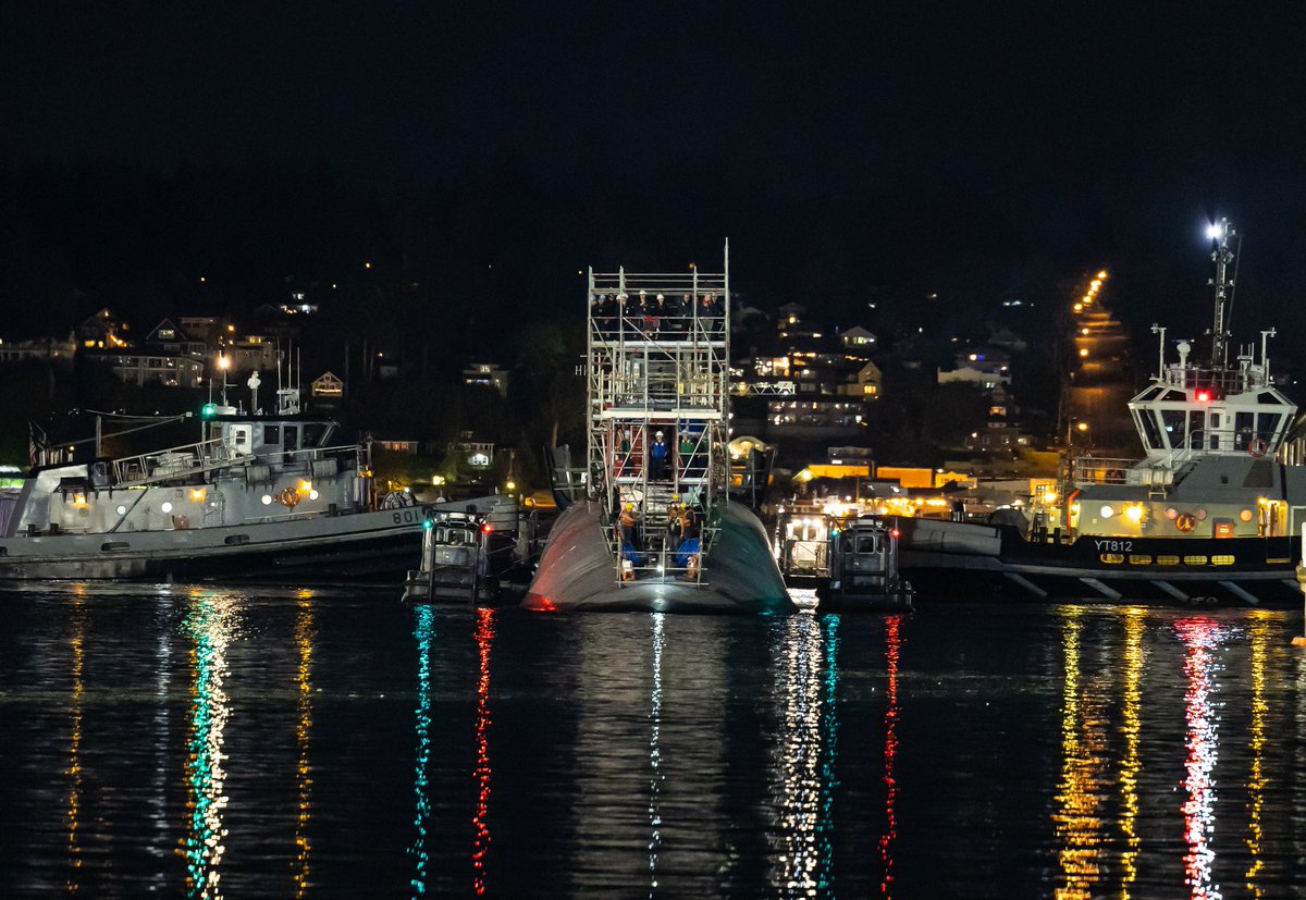 Chris Cavas on Twitter "Seismic mitigation work at Puget Sound Naval