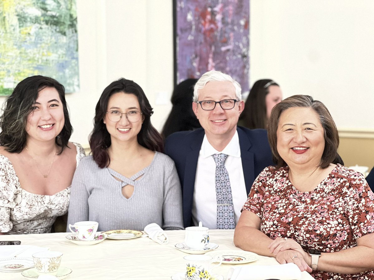 Sbonnettekim's tweet photo. Great Mother’s Day with my family. Afternoon tea and movie (Guardian of Galaxy- yes I chose this) I am so lucky! They know what I like https://t.co/i23zmnQAjk