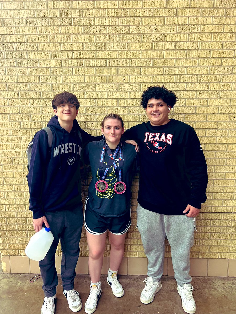 CaitlynF_05's tweet photo. Got 🥈for Gr and Fs at State this weekend. Not the way I wanted to end things, however it’s just another learning opportunity. I’m super grateful &amp; happy that I officially finished my last high school tournament surrounded by those who have been with me through thick and thin! https://t.co/fRamxHS0Ne