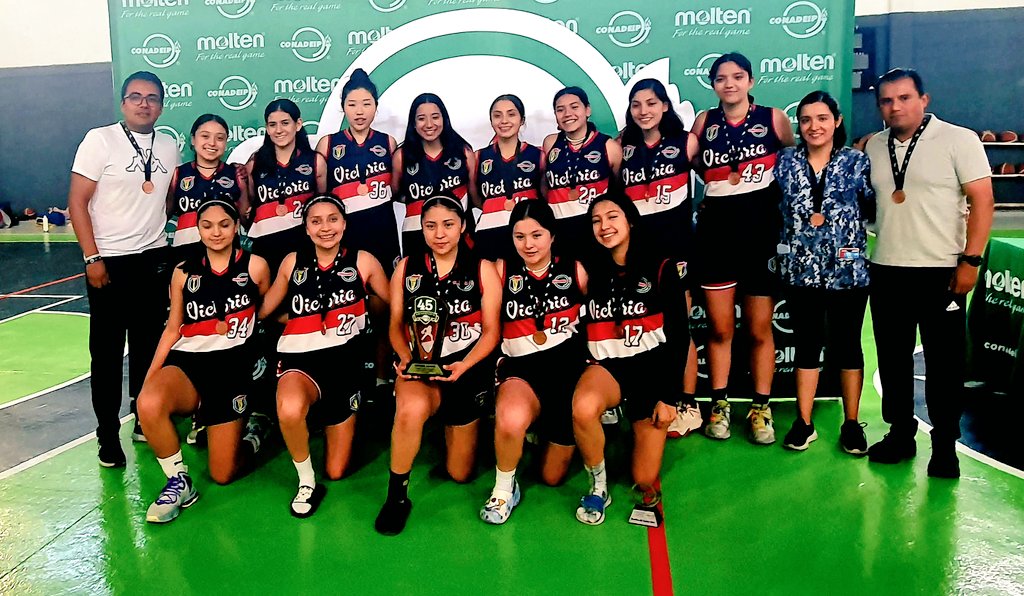 CONADEIPmx's tweet photo. 🏆🏀 Pódium del Campeonato Nacional de Basquetbol de 1.ª Fuerza Femenil 2023:
🥇 @ucuauhtemocags
🥈 @LaSalle_MX
🥉 Colegio Victoria
#BasquetbolCONADEIP https://t.co/VaaQWfcXcb