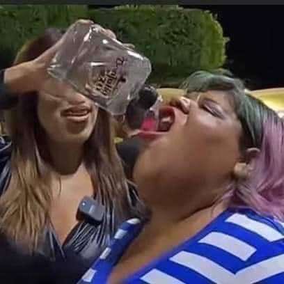 luisenrique1706's tweet photo. Graduation Day Recap, memes only 🤪🥹 https://t.co/eHXcLyJ0jh
