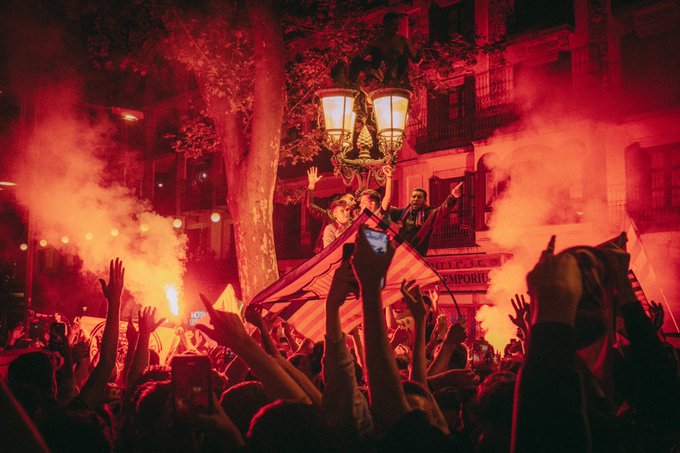 Barcelona fans celebrated the La Liga title win