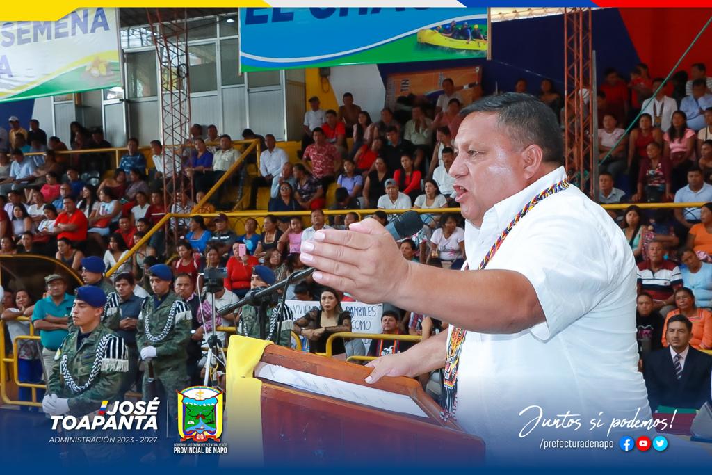 Prefecturanapo's tweet photo. Empieza la nueva era de esta prefectura, con humildad y gratitud asumimos este reto para guiar a nuestra provincia a mejores y prósperos días. 

Transformar a Napo es nuestra misión y lo haremos juntos, con la convicción de que, sembraremos el futuro que se merecen los ciudadanos https://t.co/6pzBfgPTey