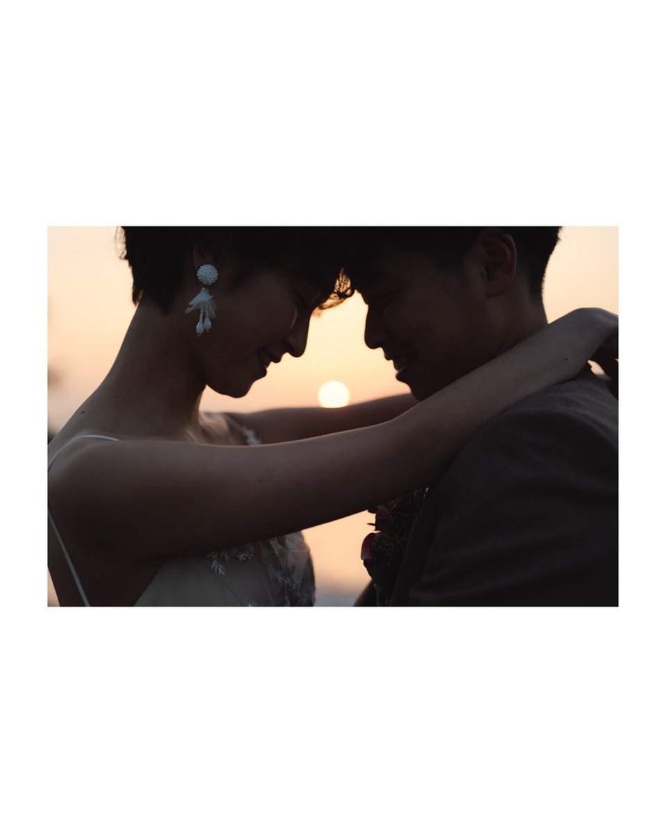 Yuuto22Graphics's tweet photo. sunset/wedding day... https://t.co/3i2cbE3TgA