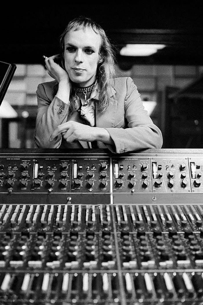 May 15, 1948
Happy 75th Birthday to Brian Eno!  