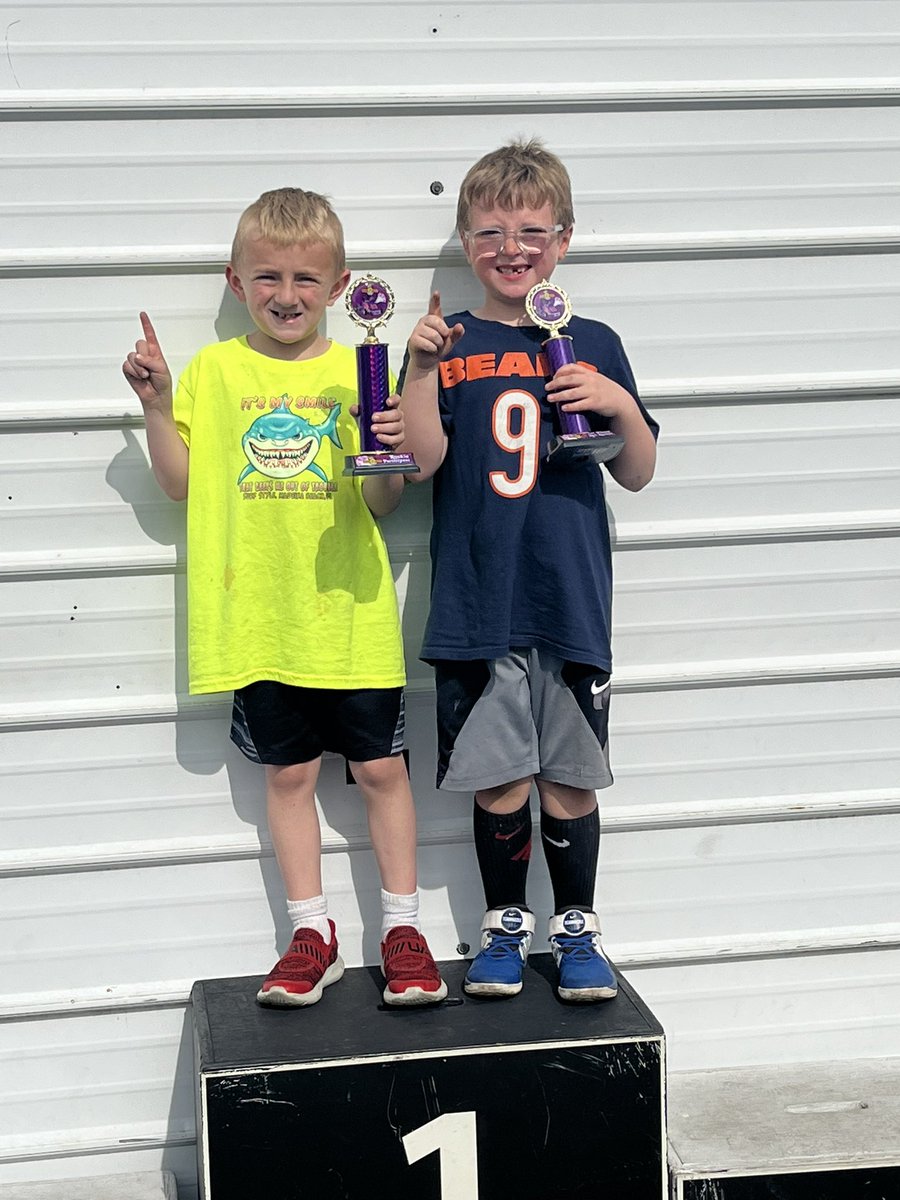 37crew_NH's tweet photo. The Rensselaer boys cleaned house this weekend at Mini Indy! https://t.co/1r5fmjhh9i