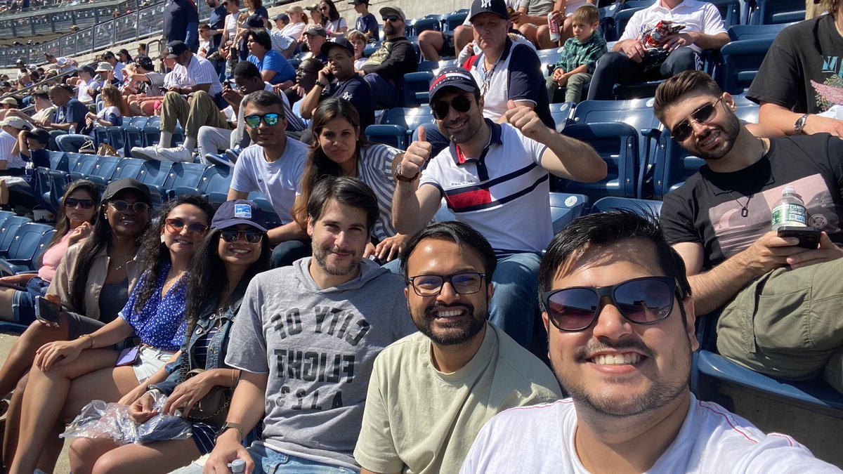 As part of monthly wellness event, we took Jacobi internal medicine residents to a @Yankees game, made some noise and enjoyed the sun! Wellness committee event for the residents, organized by the residents, supported by @cirseiu , @jmcchiefs & @AndrewGutwein ! #GoYankees