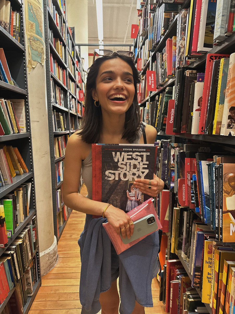 rachel zegler (she/her/hers) tweet media