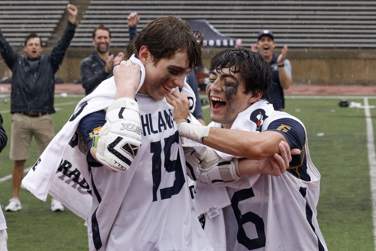 Down 8-5 at halftime, Highland Park needed to rally 👀

The Scots did, and their reward was a 14-10 win and their first THSLL state title since 2018 🥍️🥇

Read more about their win: bit.ly/3Bovqbl
See photos from the win: bit.ly/3BssURq