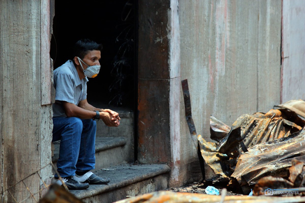 CesarhJ's tweet photo. Después del Infierno 24042020
En la madrugada del 24 de abril de 2020, durante los días d cuarentena debido a la pandemia del COVID-19, se suscitó...
#Honduras #FOTOS #fotografia #photography #photograph #fotografo #photographer #Foto #fotografiadocumental #DocumentalPhotography https://t.co/g8S4yYhTIZ