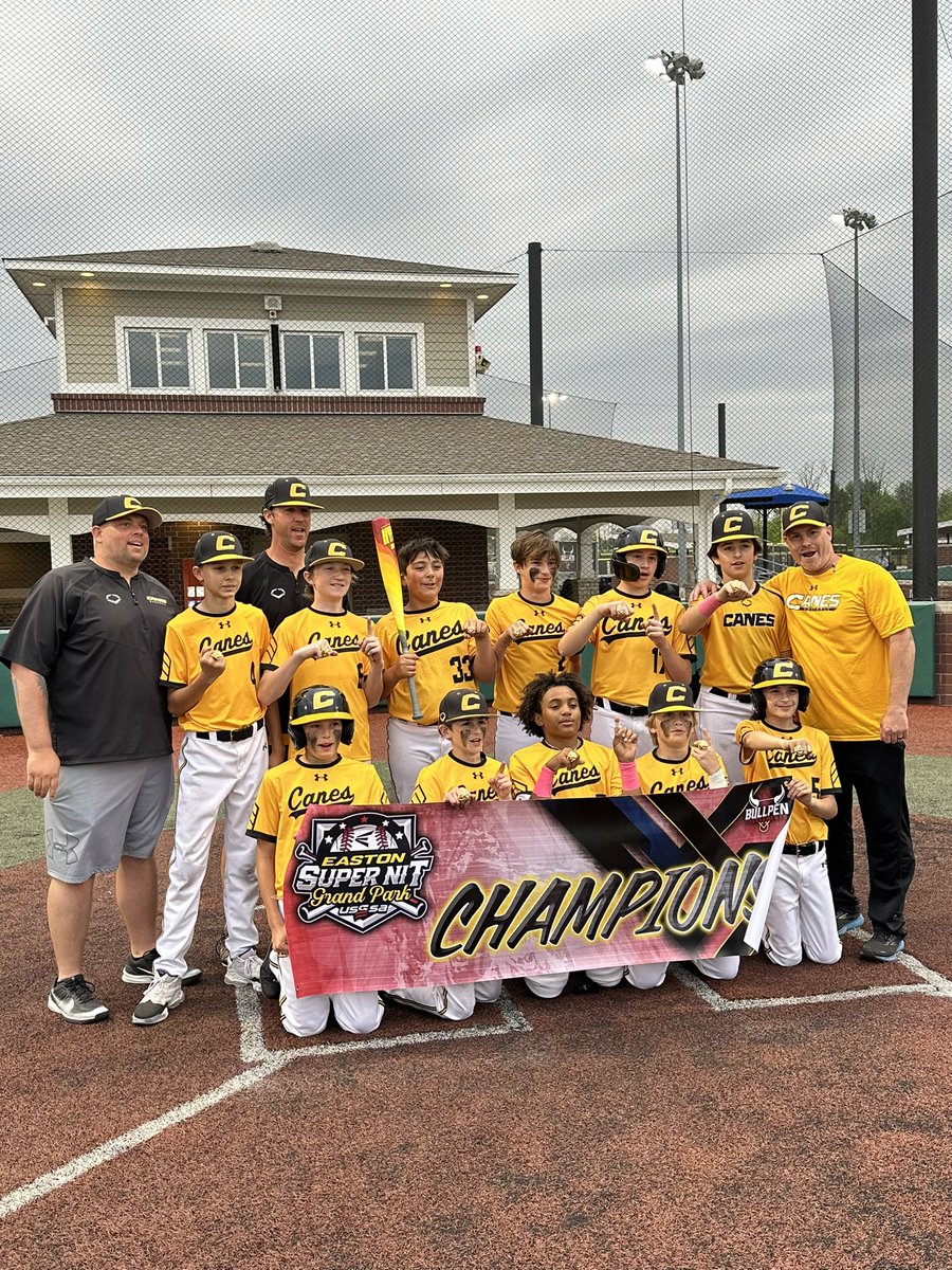 CanesGL29's tweet photo. Easton Super NIT Champs!! 14-12 win over CGB!! https://t.co/ozzzJQCgcy