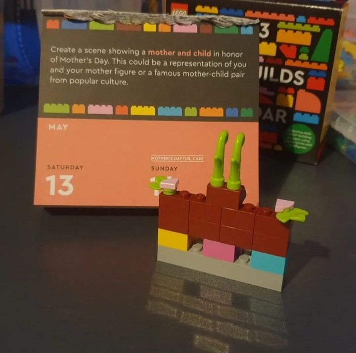 jslegobricks's tweet photo. Day 131 of the #dailylegobuildscalendar ... ๐ a simple abstract build of a mother & 2 children ...
#lego #legobuild #legobrix #legoยฎ #minilegomakes #legomoc #legodailybuilds2023 #legodailybuilds #legodailybuildscalendar #legocalendar2023 #legodailypromptscalendar #legocalendar https://t.co/UxMj2QAYhR