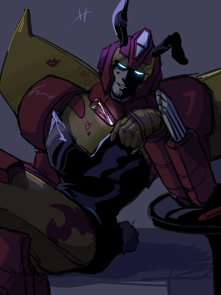 shlx17's tweet photo. #Transformers #hotrod #RodimusPrime https://t.co/rJshPeG1hm