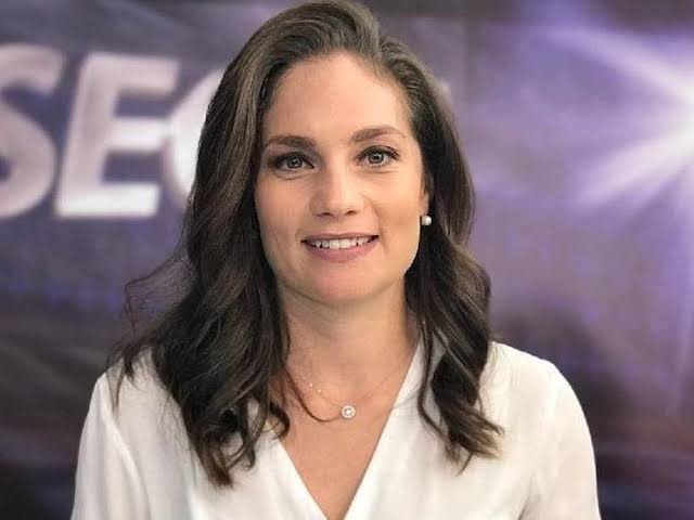 🔥Nevşin Mengü:

“Ne Altılı masa, ne Cumhur ittifakı, dip dalgayı yakalayamadı. Dip dalgayı, Türk milliyetçisi gençler yarattı, ikinci turda onları ikna etmeliyiz.”