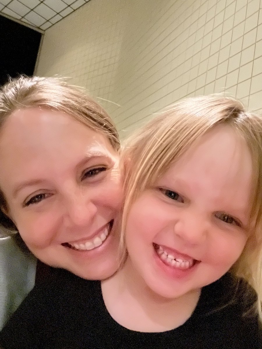 JeschkeC09's tweet photo. Love this little monkey! https://t.co/jWQLwDHd1C