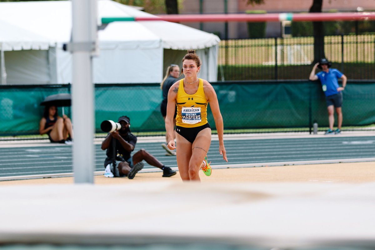 GoShockersTFXC's tweet photo. HJ

🥉 Marissa - 1.79m/5'10.5"
4⃣ Destiny - 1.79m/5'10.5"
8⃣ Matte - 1.73m/5'8" https://t.co/MLC3426kih