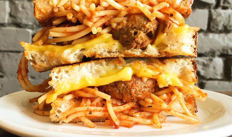 #vegan Grilled #cheese Pop-Up to Open in British Columbia. #comfortfood bit.ly/2MzQB3e