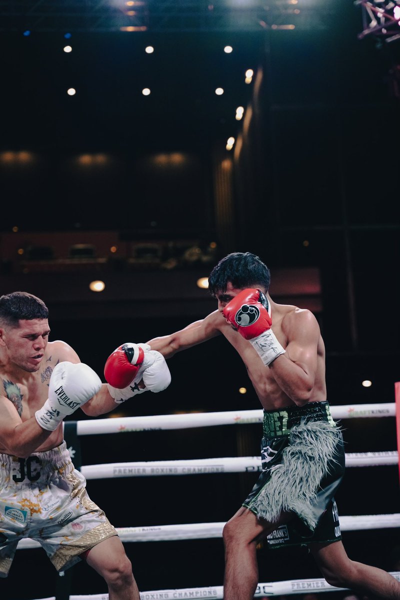 Chavez_P4P's tweet photo. Went the distance last night and got a unanimous decision. Thank you for all my sponsors and people who came out to support me 🙌 8-0 #50cal https://t.co/Fklq6oPLLq