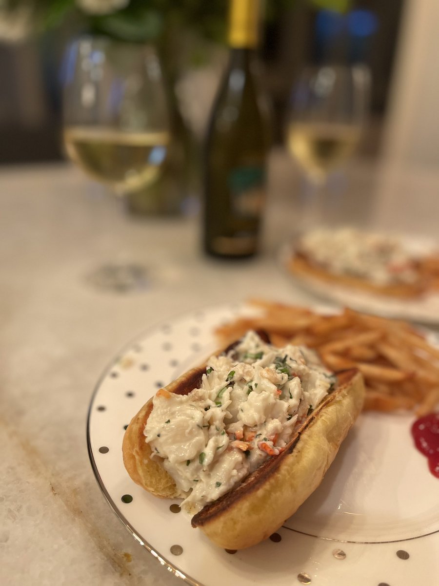 Mother’s Day Lobster Rolls with some @FrankFamilyWine