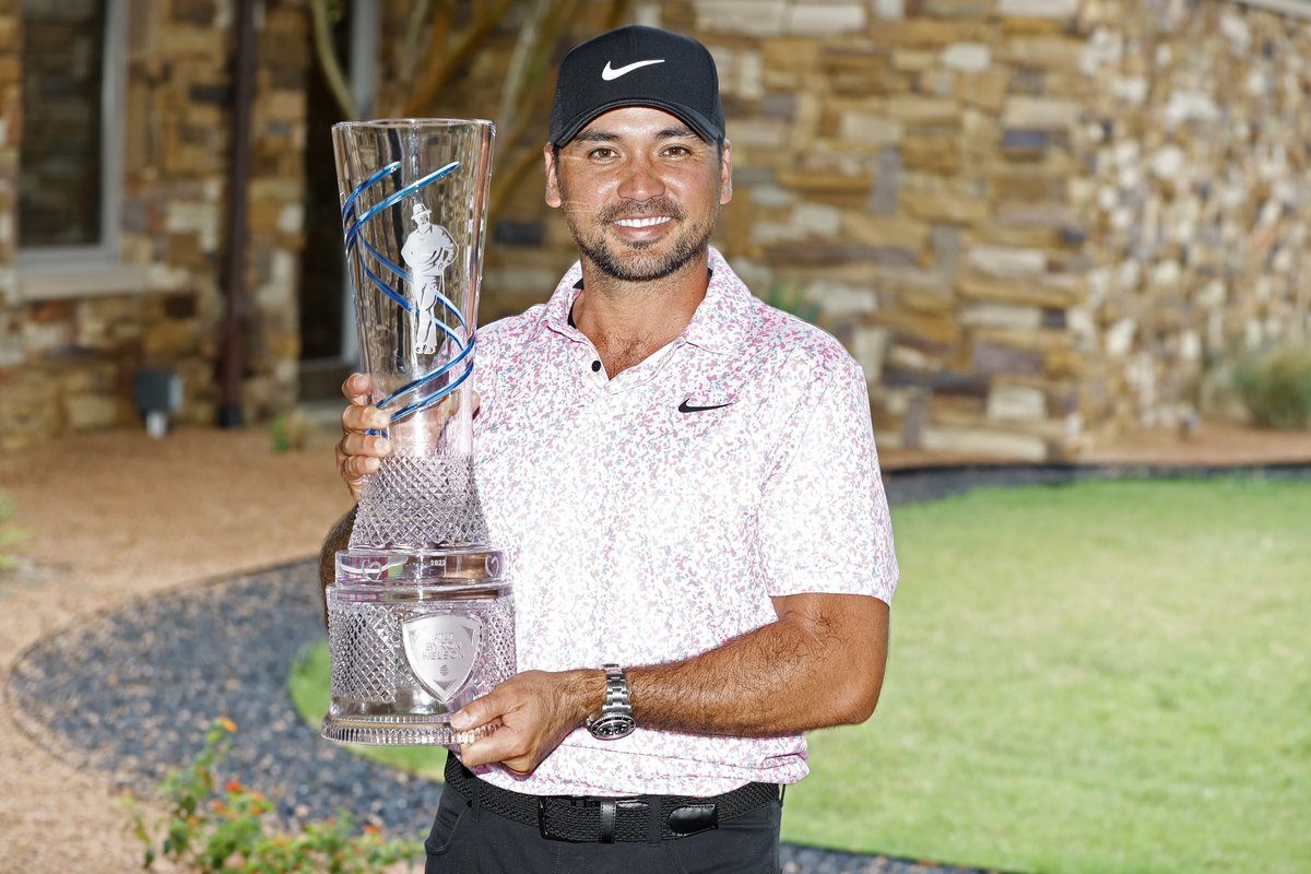 What a week at @attbyronnelson 🏆 

To close it out with a round like today and on Mother’s Day made it very special! 

Thank you to all the fans, volunteers, and those that have been with me on this ride back to the winners circle.