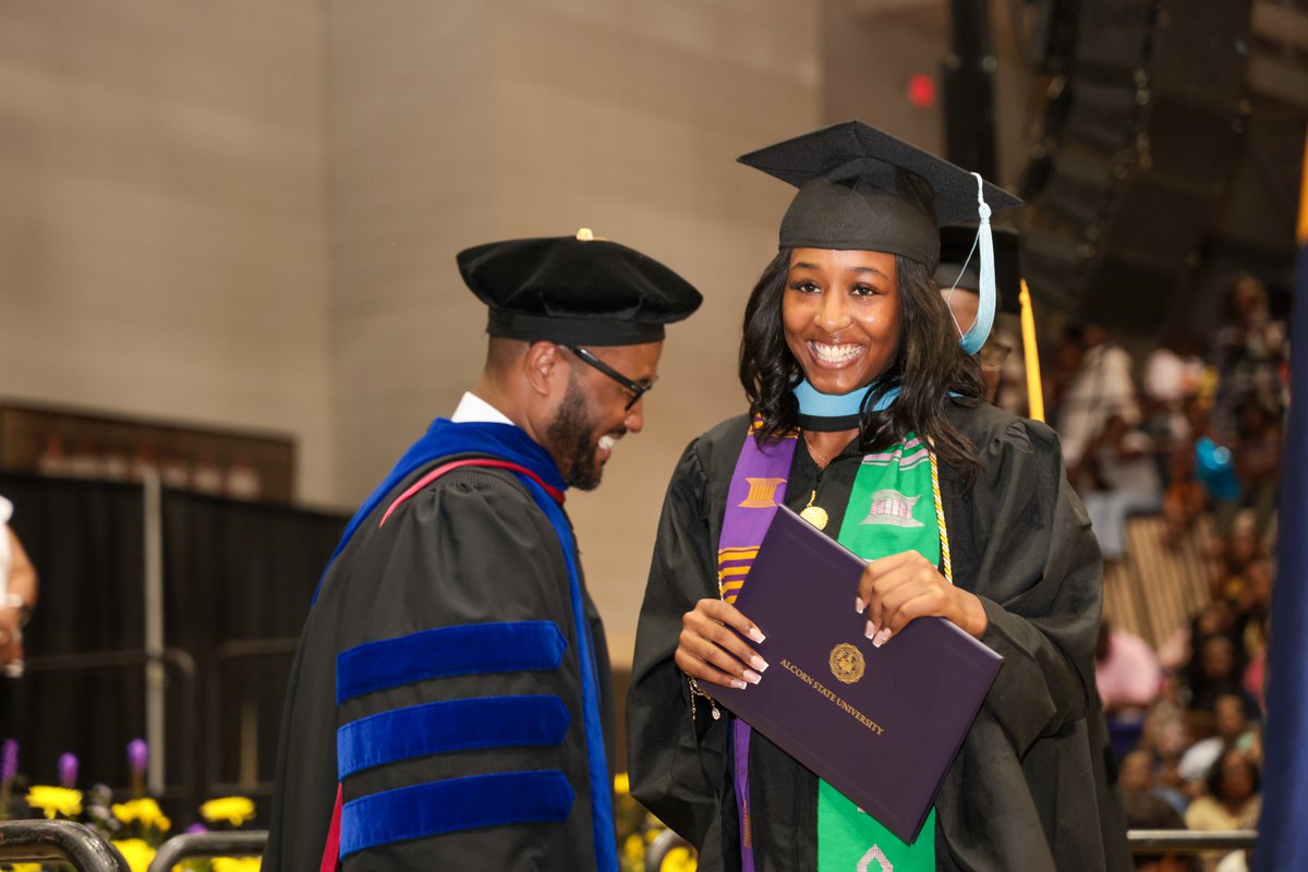 AlcornStateU's tweet photo. Congratulations to our Spring 2023 class! We are Alcorn proud and forever your family. 💛💜 https://t.co/D5PVs7Tbhz