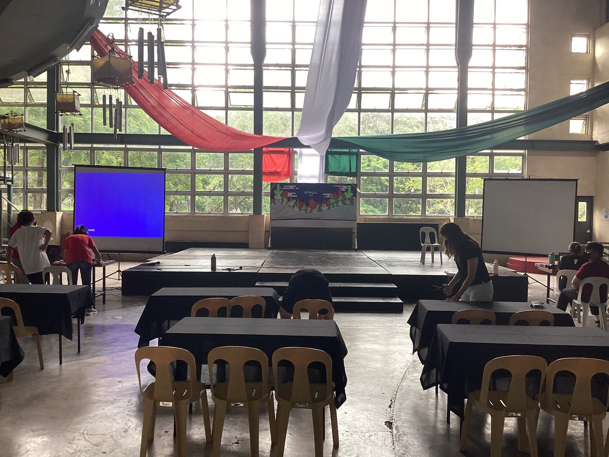 AFyatatee's tweet photo. Today’s the day! See you at UP Arki Bldg. 1 for #Arkwiz2023  ❤️🌱 https://t.co/D428mjCBx5