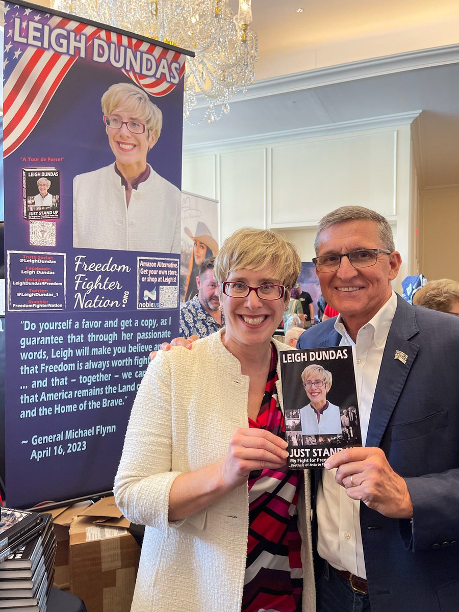 Thank you to General Michael Flynn for supporting me and my new book ‘JUST STAND UP’! 
We had a great time in Miami promoting the book and seeing my Freedom Fighter Nation! 
Get your copy here:

legalbooksdistributing.com/dundas-just-st…