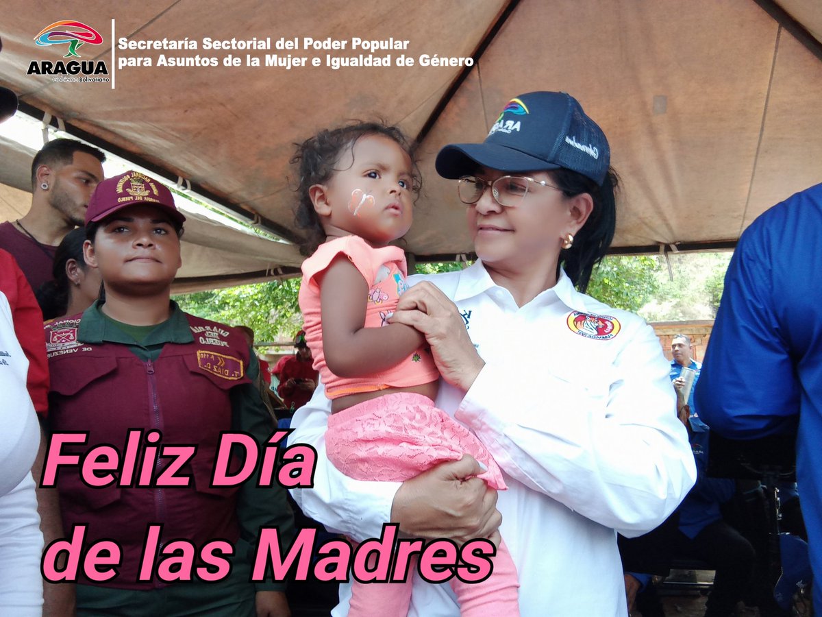 #14May 
Hoy honramos y felicitamos a las madres en su día, por su amor y su dedicación día a día en cada una de nuestras familias 
Feliz días a todas las madres 

<a href="/Soykarinacarpio/">Karina Carpio</a>
<a href="/DivaObrera/">DivaGuzmanLeon</a>

#DiaDeLaMadreEnAmor