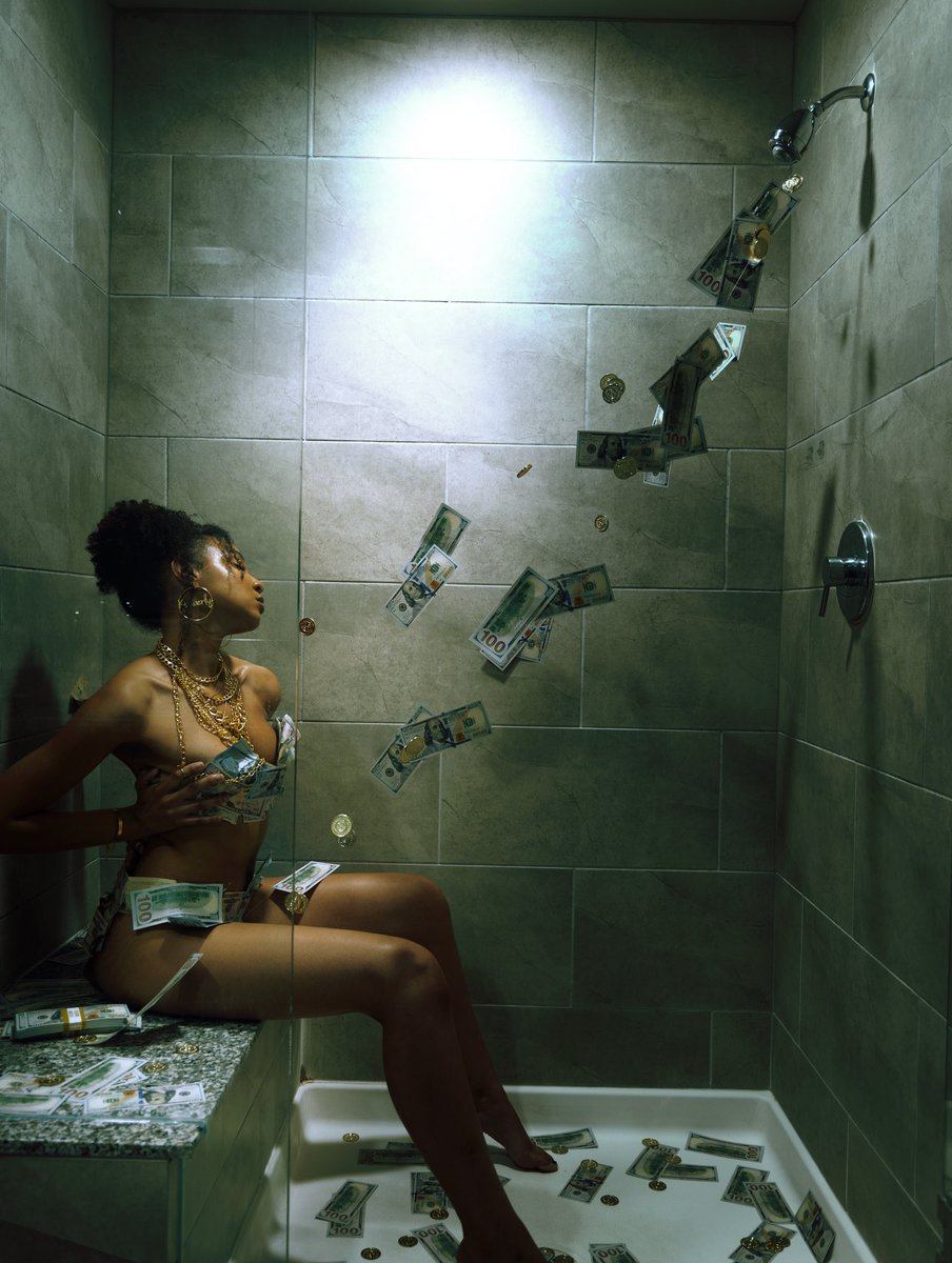 kihmberlie's tweet image. These photos I took of myself 🤷🏽‍♀️