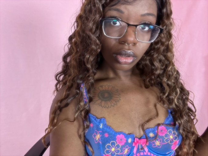 back to filming this week. 🕷️are you ready? https://t.co/6sSSgJVd0t<a href="/tag/mvsales"class="tags"><span>#mvsales</span></a>