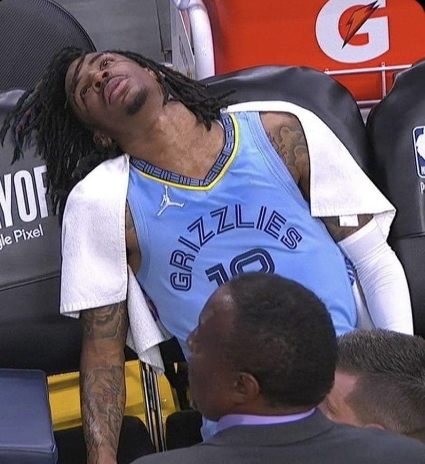 me when my momma come in w her bs