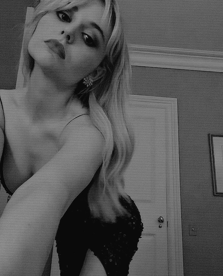 ⠀⠀⠀
⠀⠀     ...  𝓼he is like a d͟r͟e͟a͟m ! 
⠀⠀    #𝗦𝗘𝗗𝗨𝗖𝗧𝗜𝗩𝗘𝗦𝗨𝗡𝗗𝗔𝗬⠀    
⠀⠀
⠀⠀